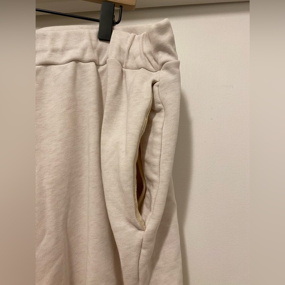 ADIDAS BOTANICAL DYE 7" Terry Mens SHORT Size 2XL Casual Athleisure Sporty Beige - Picture 8 of 12